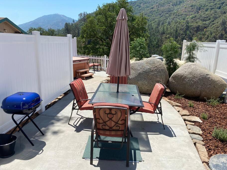 Eagle Nest River Views Hot Tub Games Sleeps 6 Ahwahnee Zewnętrze zdjęcie